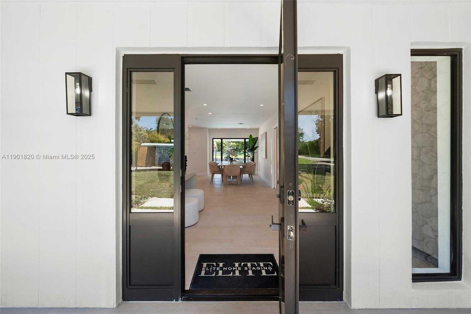 Small Image of 10945 SOUTH WEST 75TH CT, Pinecrest Number 7