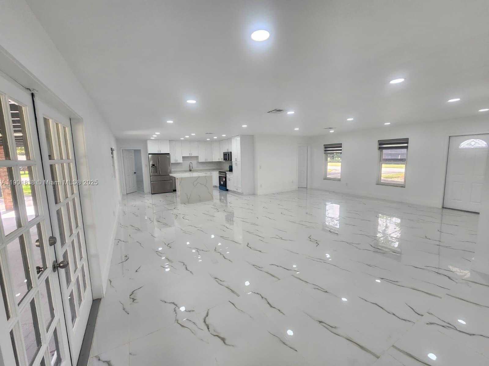 Small Image of 19621 SOUTH WEST 308TH ST, Homestead Number 13