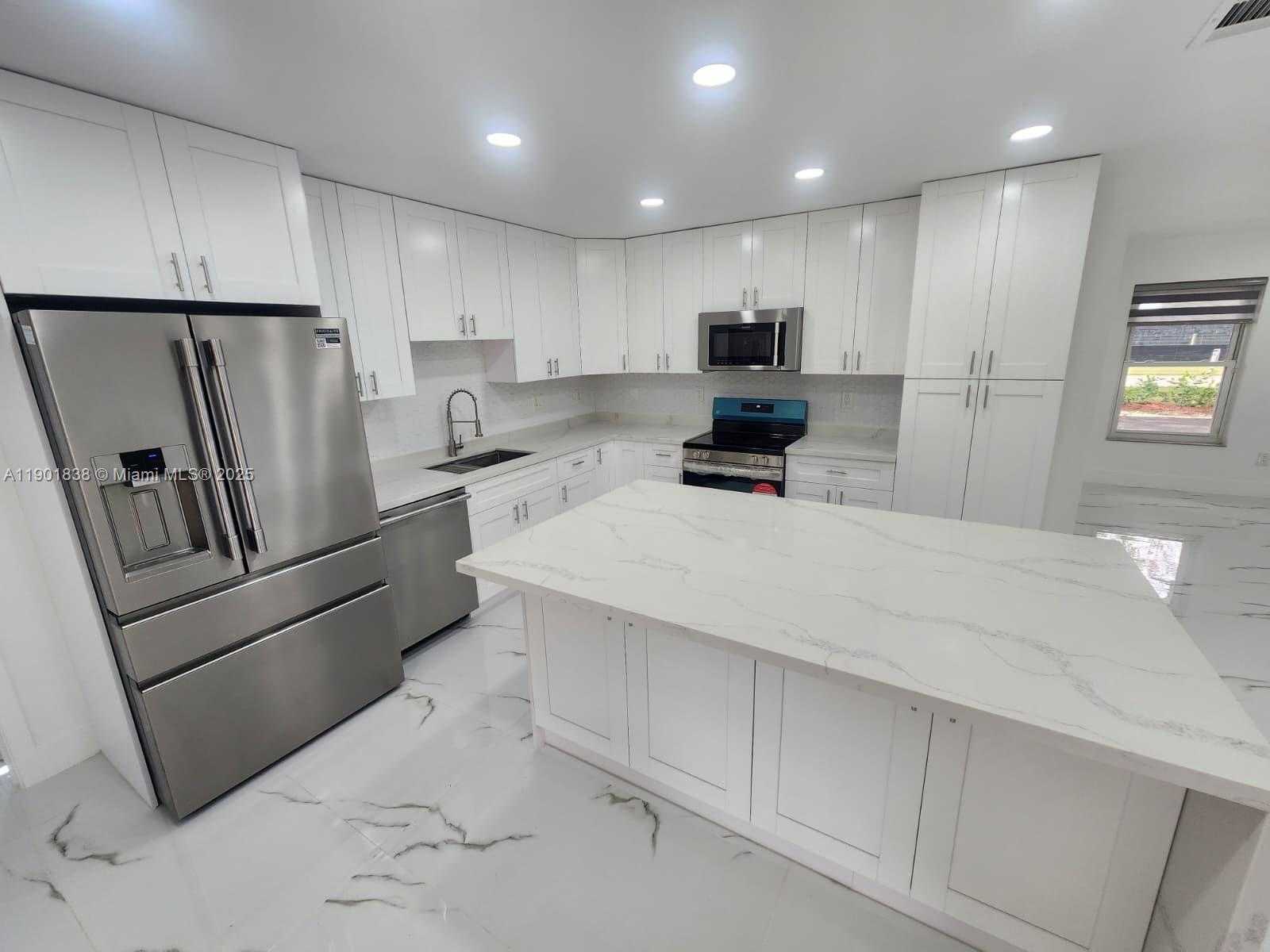 Small Image of 19621 SOUTH WEST 308TH ST, Homestead Number 14