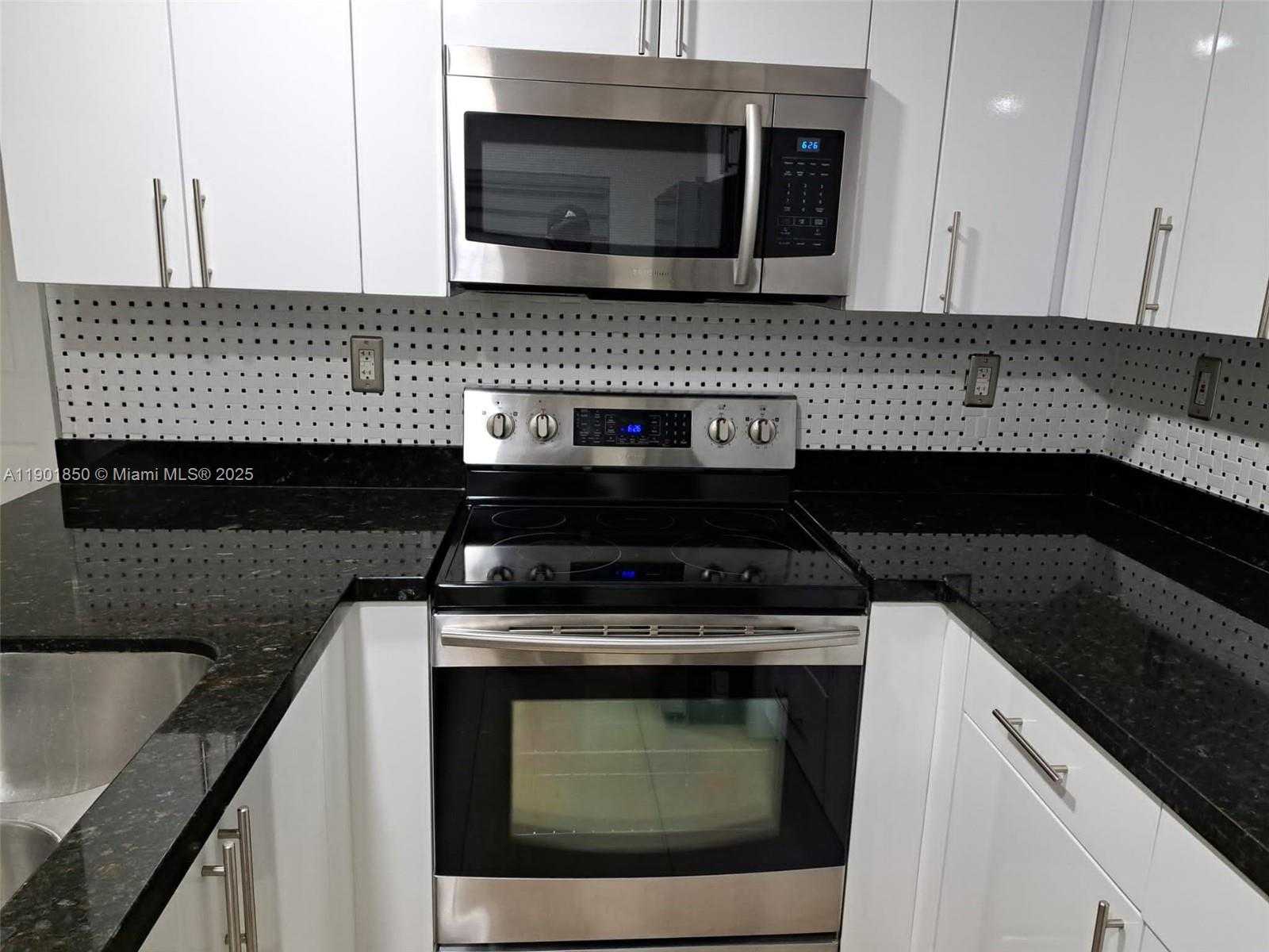 Small Image of 12860 SOUTH WEST 268TH ST, Homestead Number 7