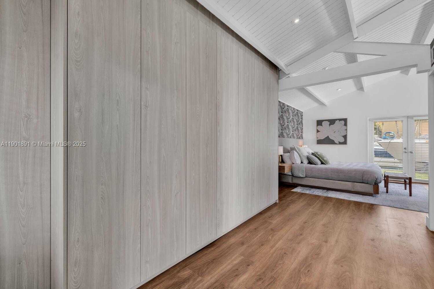 Small Image of 901 NORTH WEST 7TH ST RD, Miami Number 64