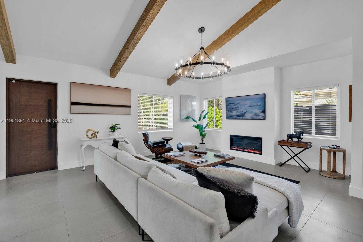 Small Image of 901 NORTH WEST 7TH ST RD, Miami Number 7