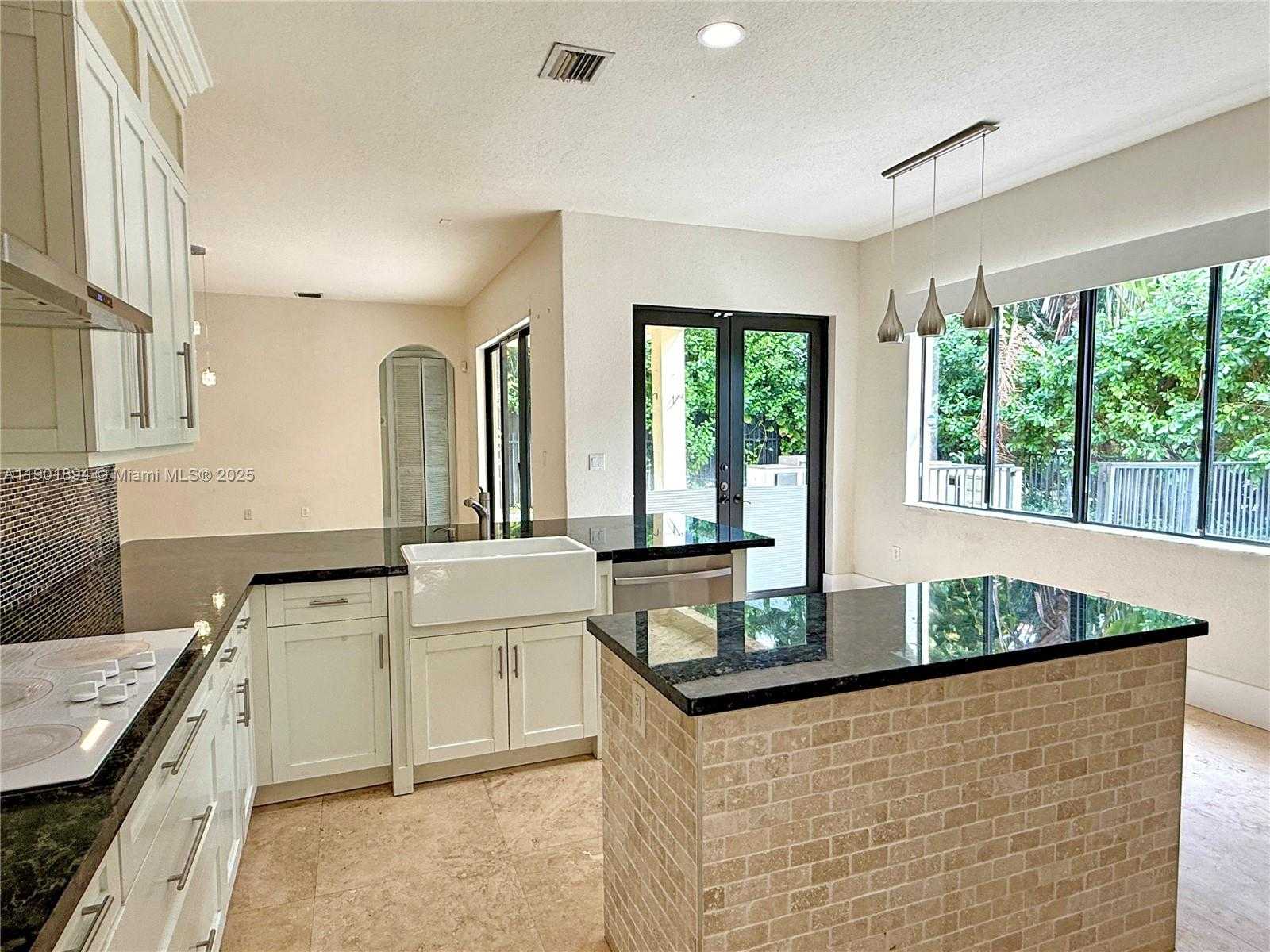 Small Image of 7996 SOUTH WEST 195TH ST, Cutler Bay Number 10