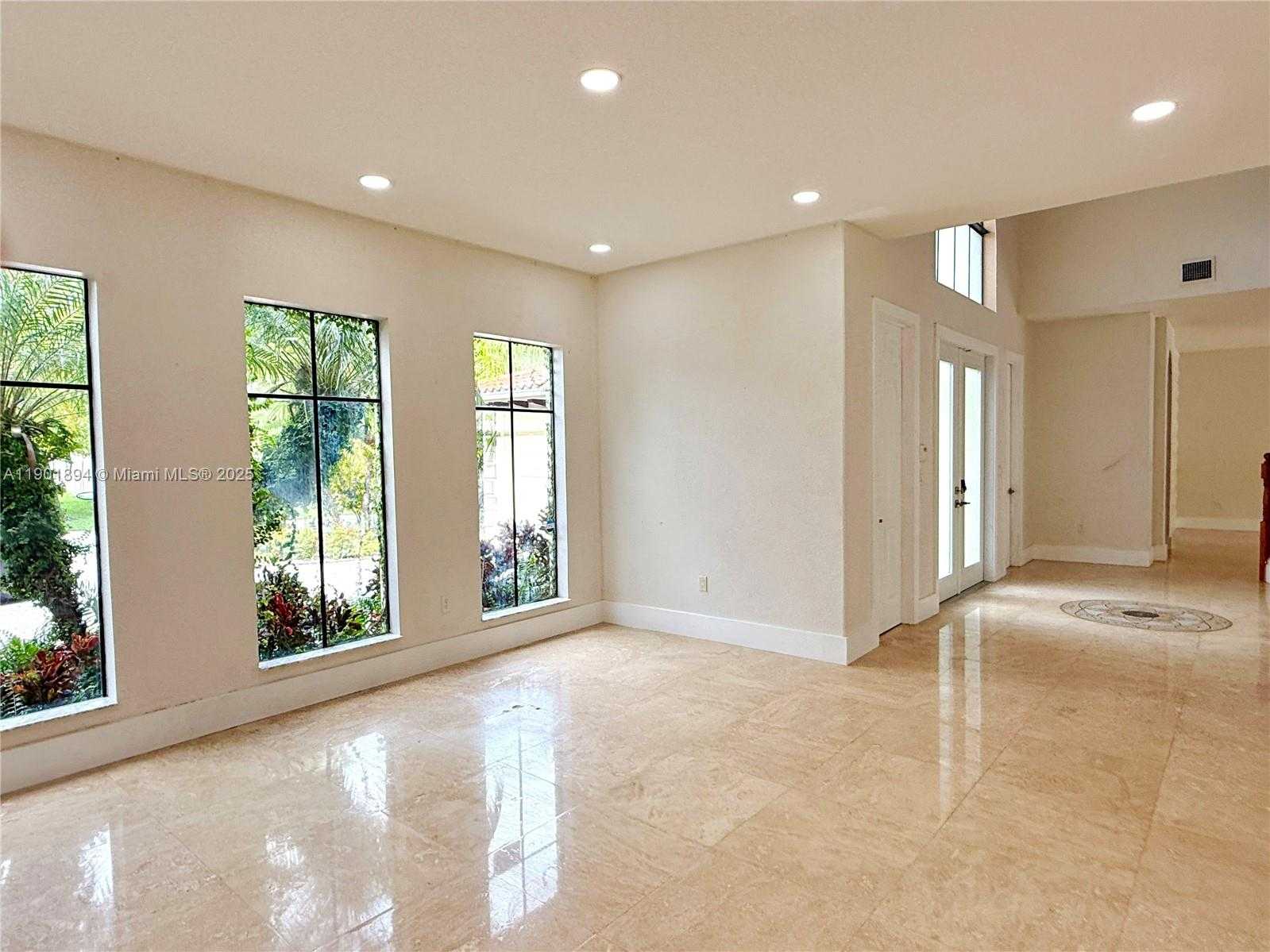 Small Image of 7996 SOUTH WEST 195TH ST, Cutler Bay Number 15