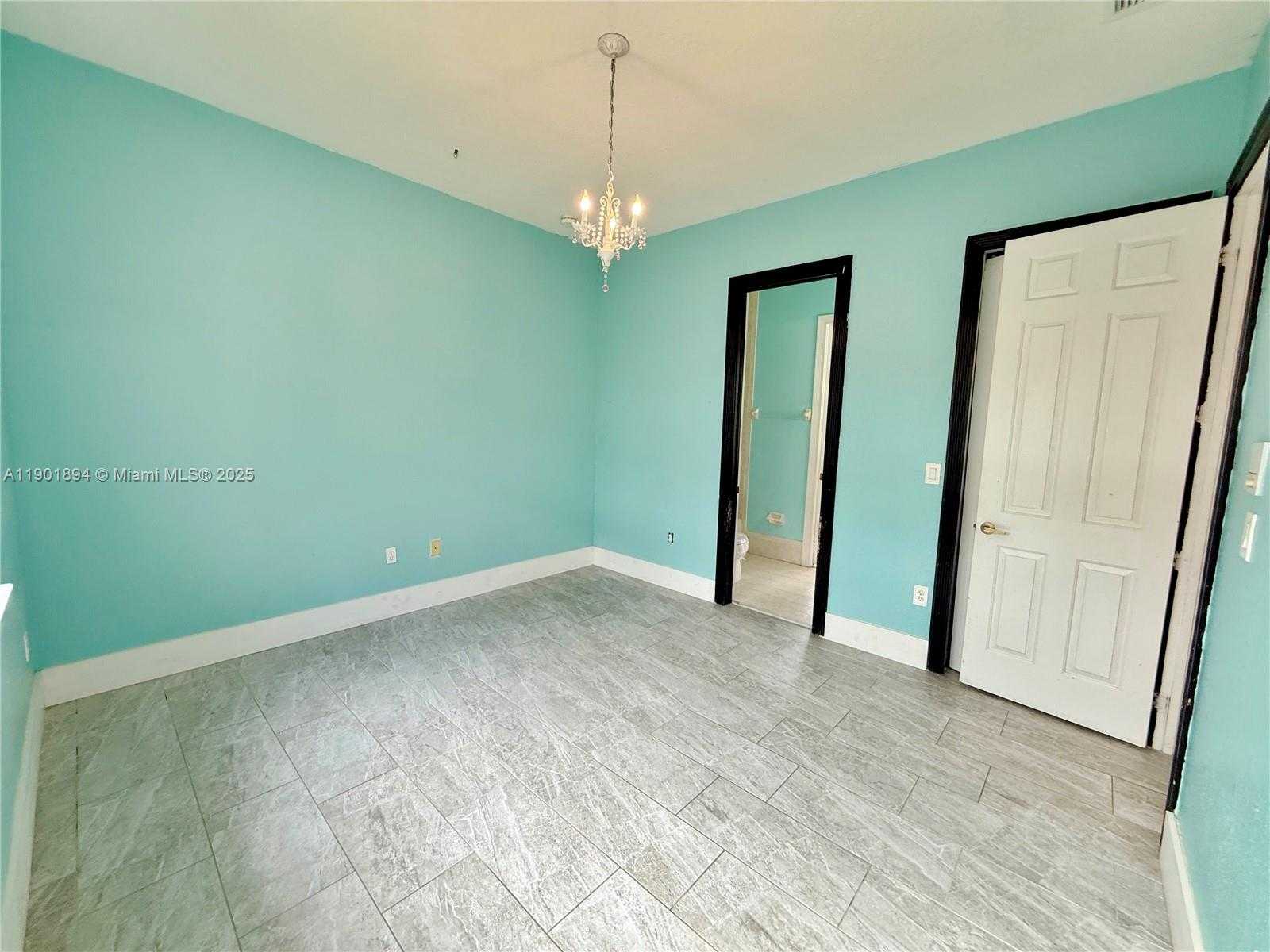 Small Image of 7996 SOUTH WEST 195TH ST, Cutler Bay Number 31