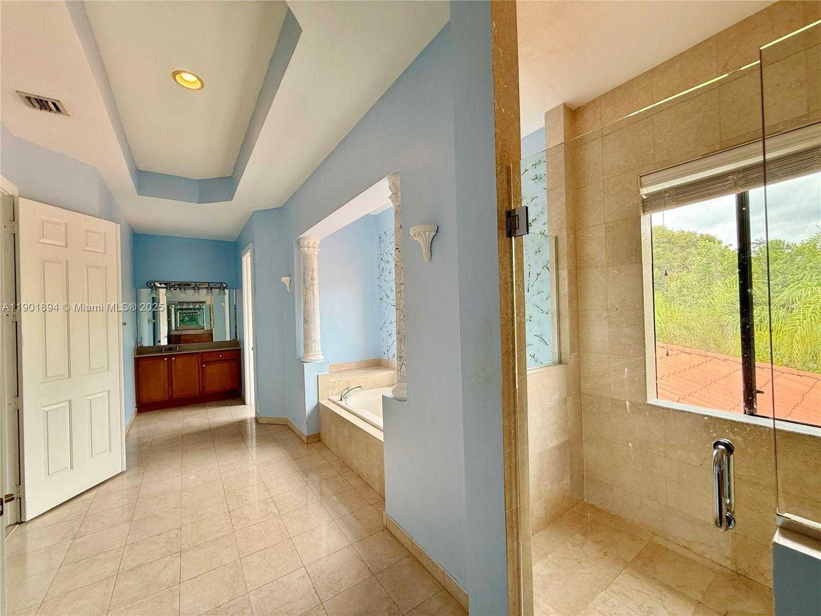 Small Image of 7996 SOUTH WEST 195TH ST, Cutler Bay Number 43