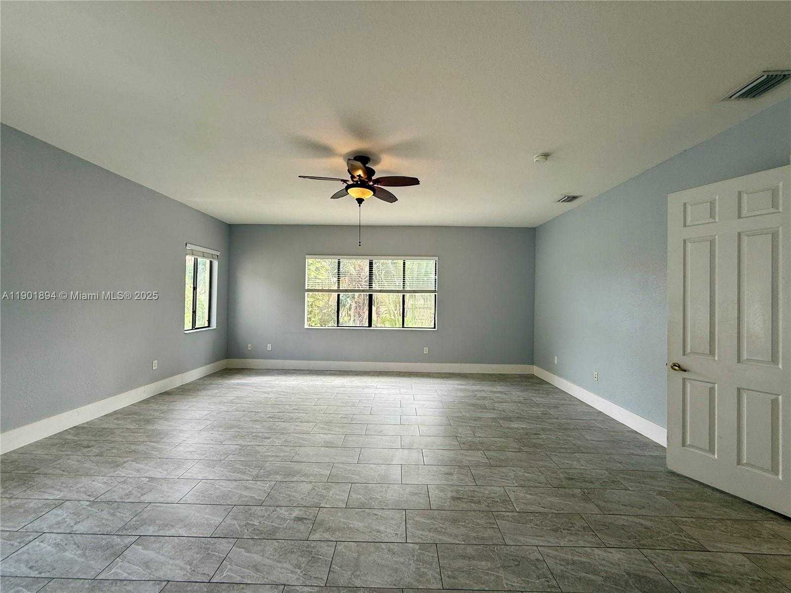 Small Image of 7996 SOUTH WEST 195TH ST, Cutler Bay Number 47