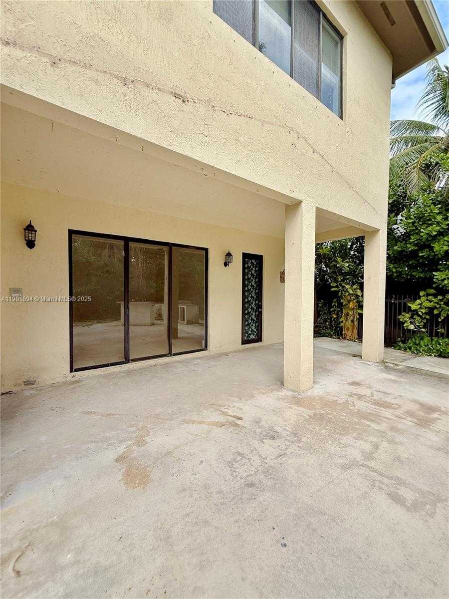 Small Image of 7996 SOUTH WEST 195TH ST, Cutler Bay Number 57