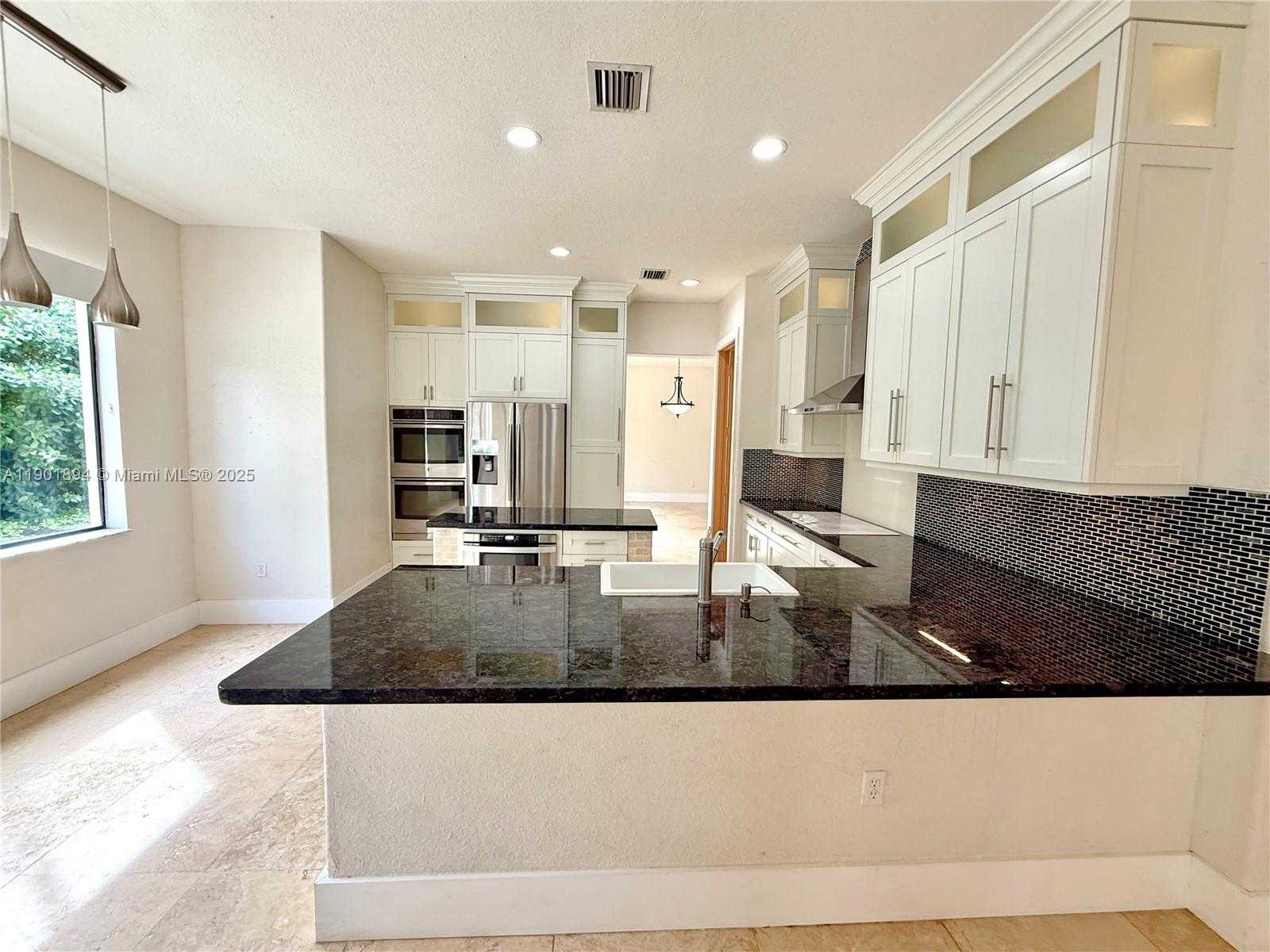 Small Image of 7996 SOUTH WEST 195TH ST, Cutler Bay Number 6