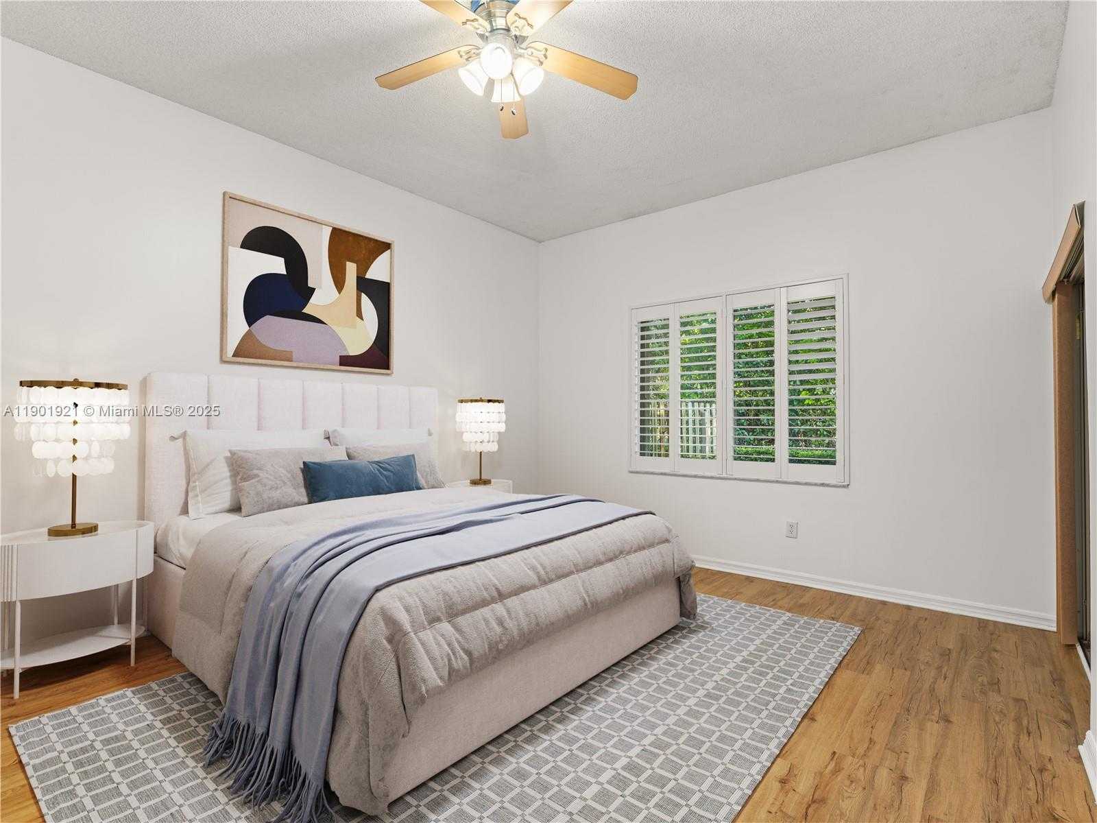 Small Image of 10168 LOMBARDY DR, Tamarac Number 7