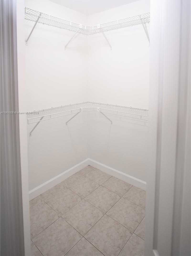 Small Image of 15002 SOUTH WEST 67TH LN, Miami Number 16