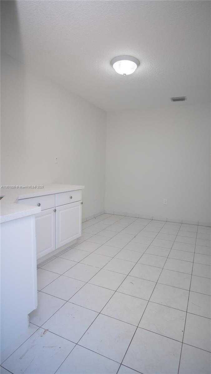 Small Image of 15002 SOUTH WEST 67TH LN, Miami Number 35