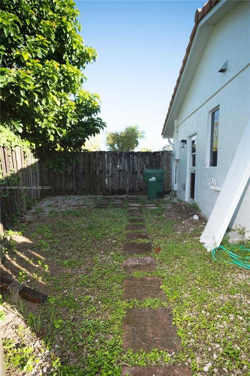 Small Image of 15002 SOUTH WEST 67TH LN, Miami Number 67