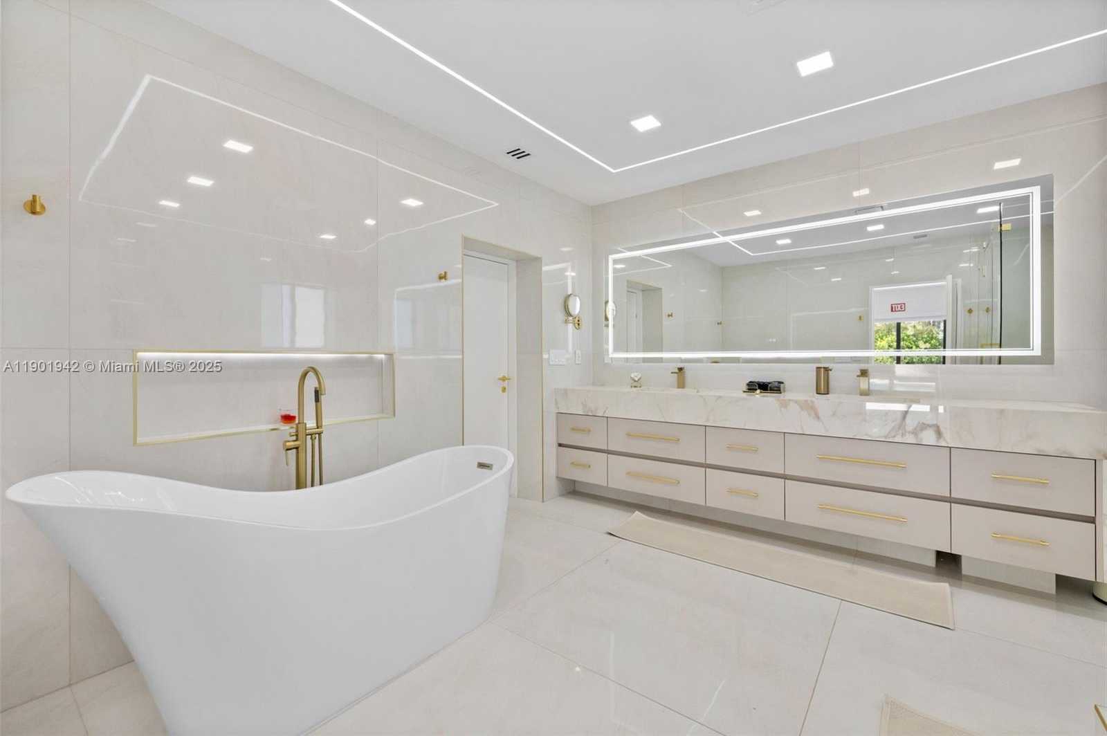 Small Image of 1117 ADAMS ST, Hollywood Number 29