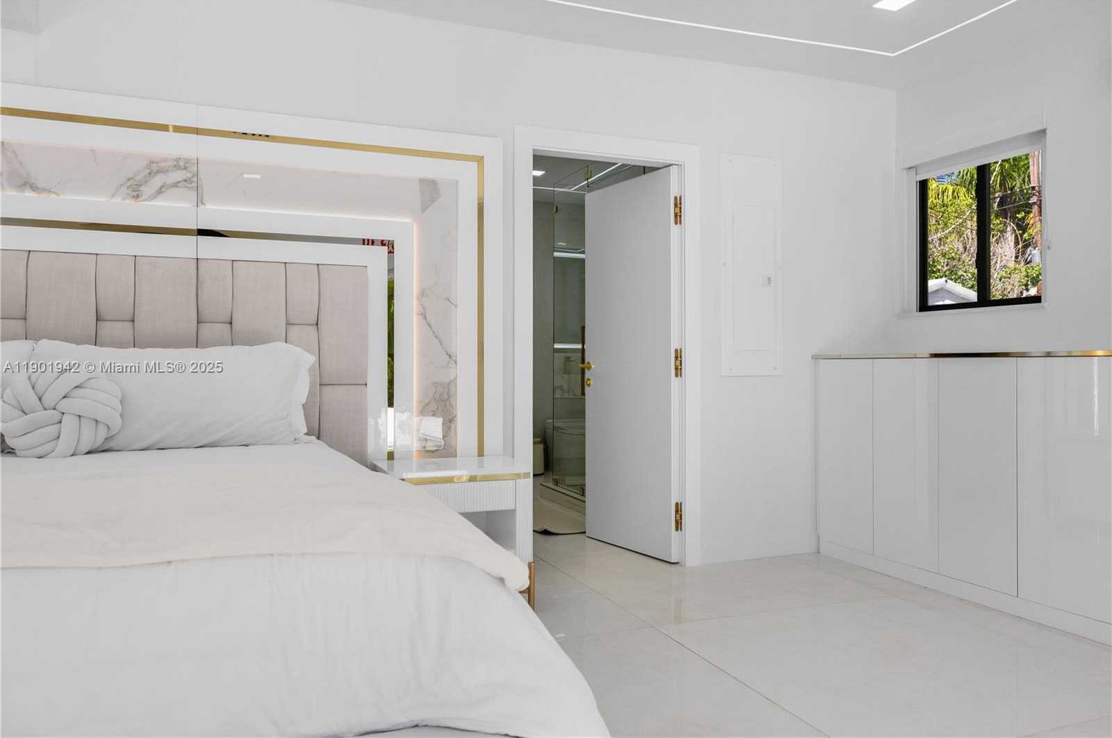 Small Image of 1117 ADAMS ST, Hollywood Number 34