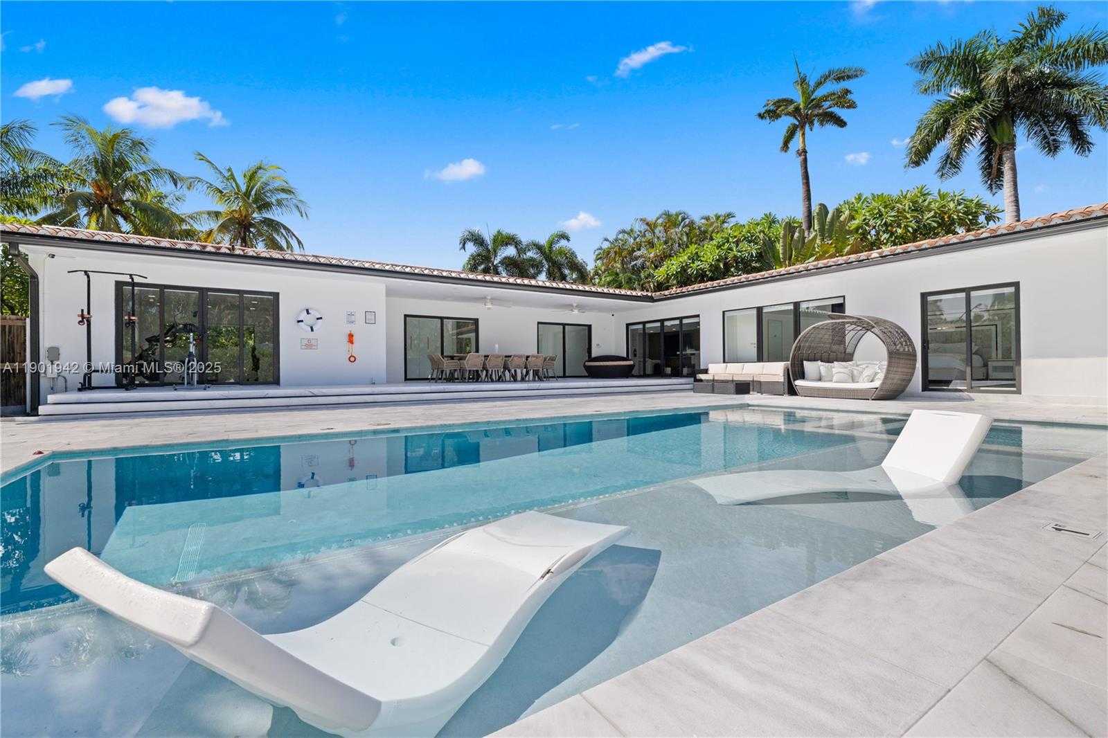 Small Image of 1117 ADAMS ST, Hollywood Number 38