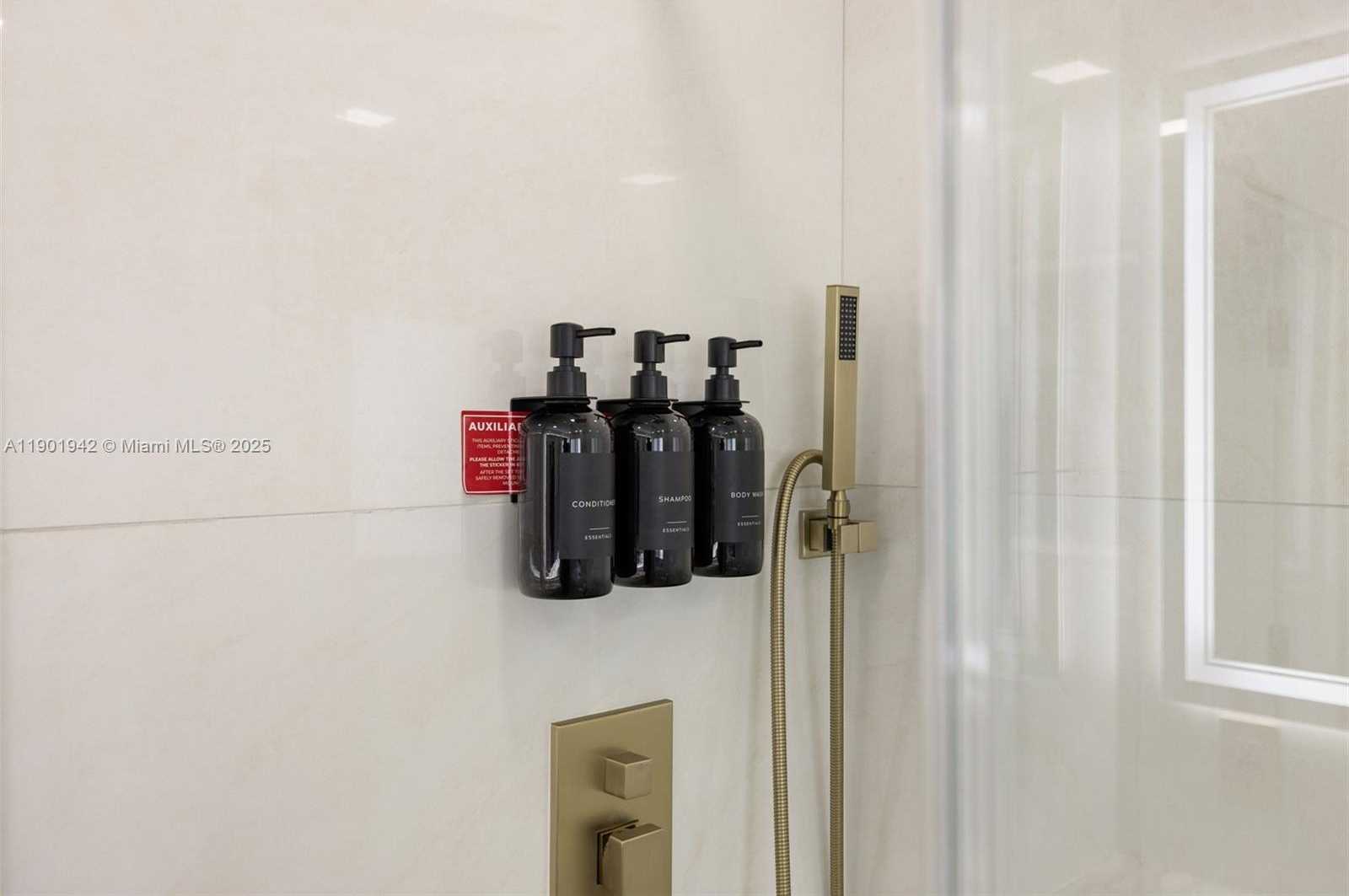 Small Image of 1117 ADAMS ST, Hollywood Number 55