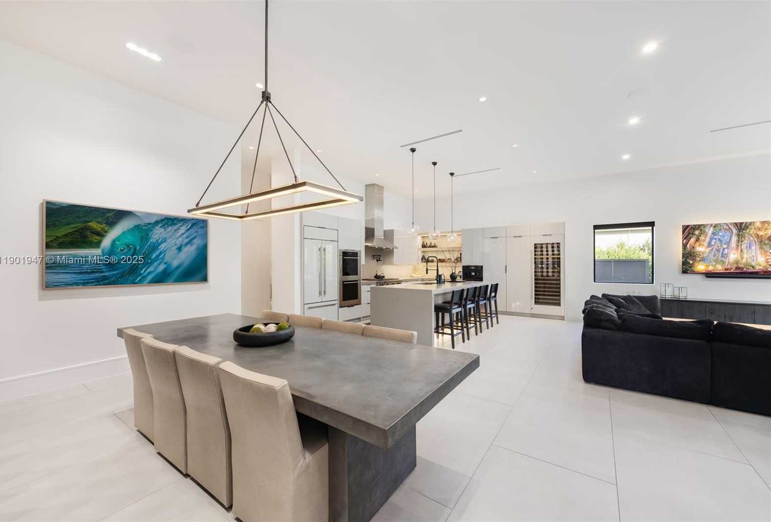 Small Image of 14940 SOUTH WEST 16TH CT, Davie Number 11