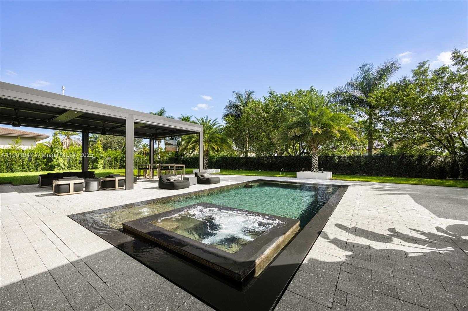 Small Image of 14940 SOUTH WEST 16TH CT, Davie Number 46