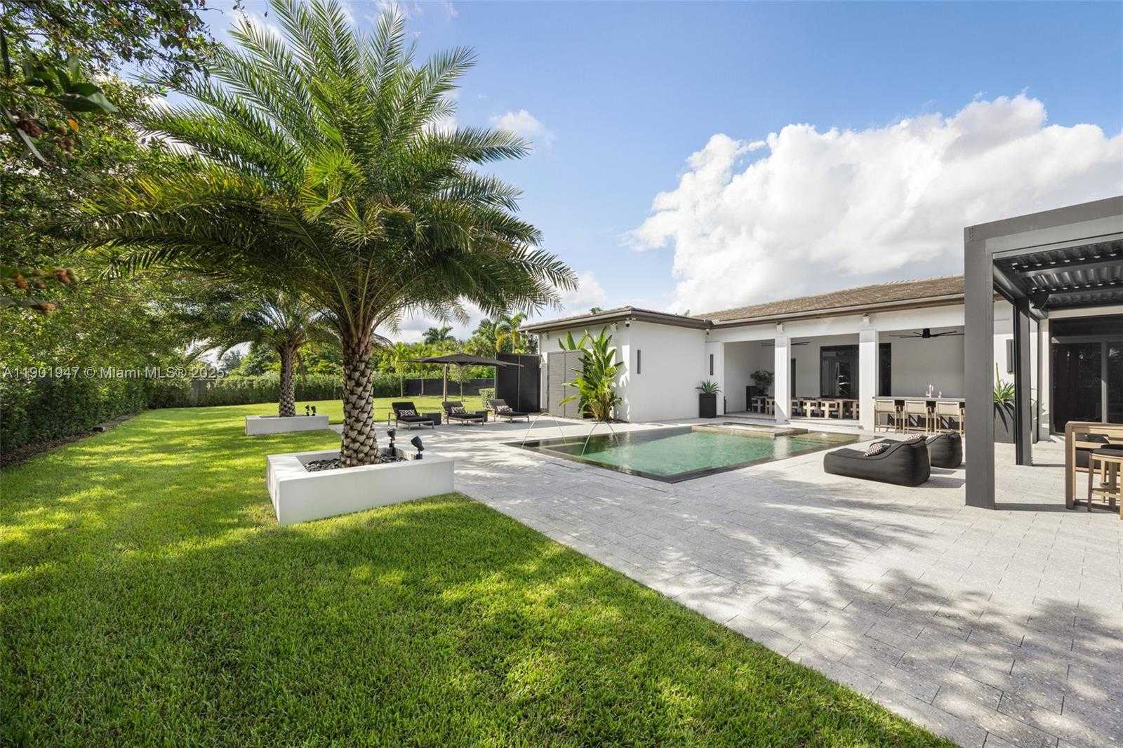 Small Image of 14940 SOUTH WEST 16TH CT, Davie Number 51