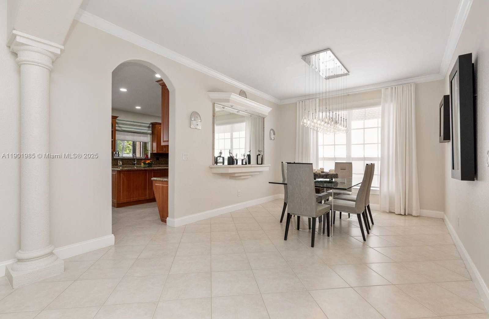 Small Image of 17933 SOUTH WEST 35TH CT, Miramar Number 16