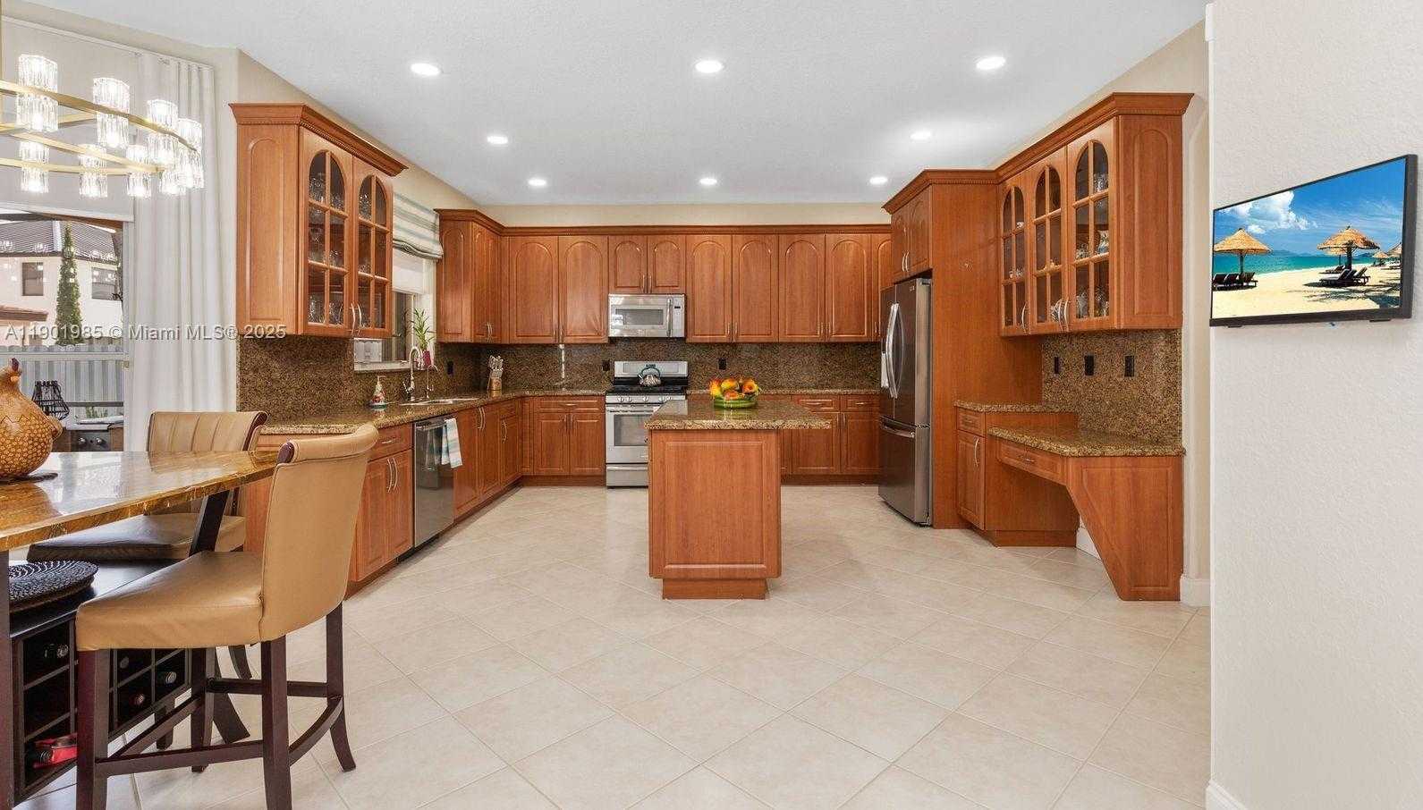 Small Image of 17933 SOUTH WEST 35TH CT, Miramar Number 19