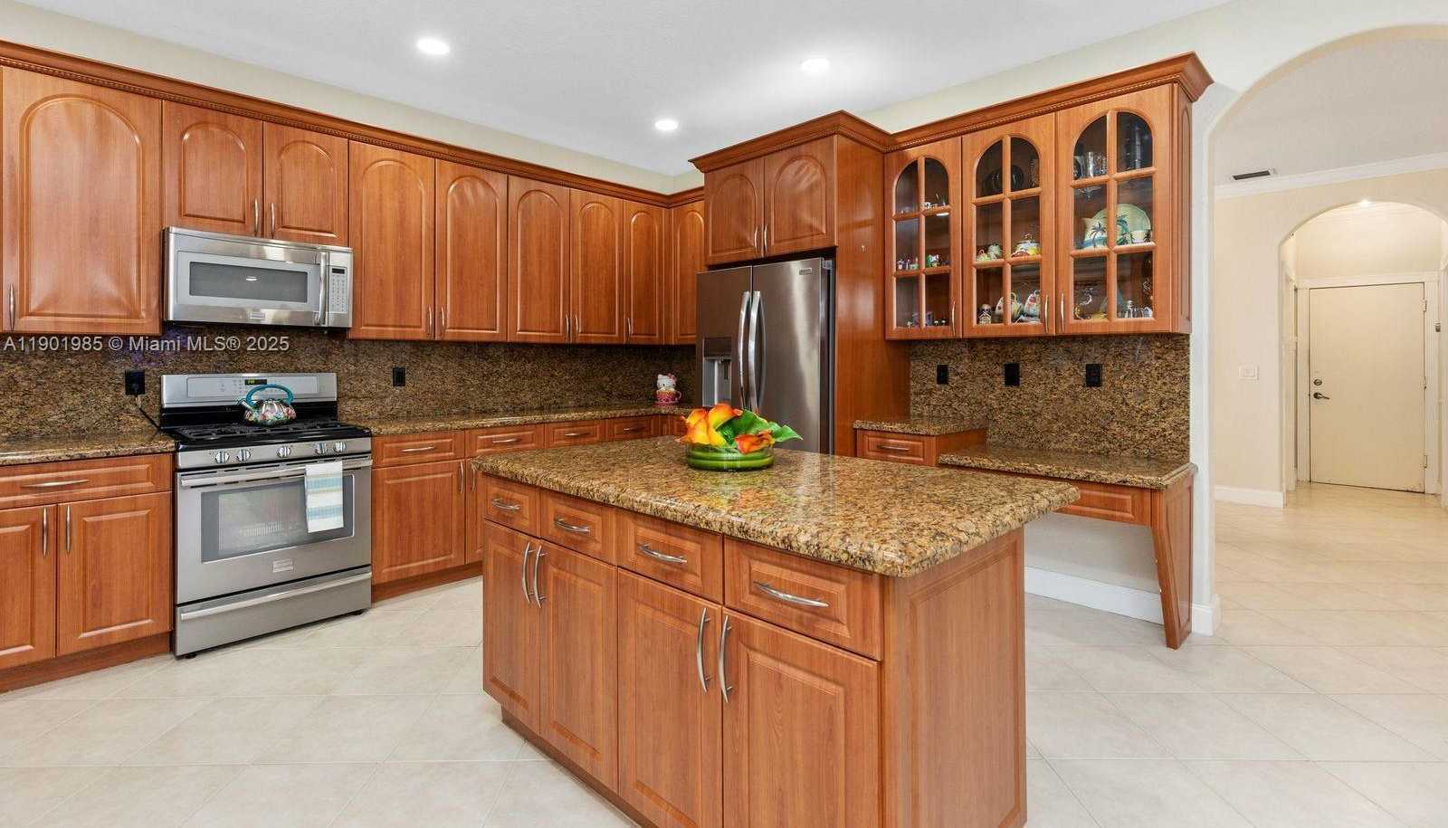 Small Image of 17933 SOUTH WEST 35TH CT, Miramar Number 23