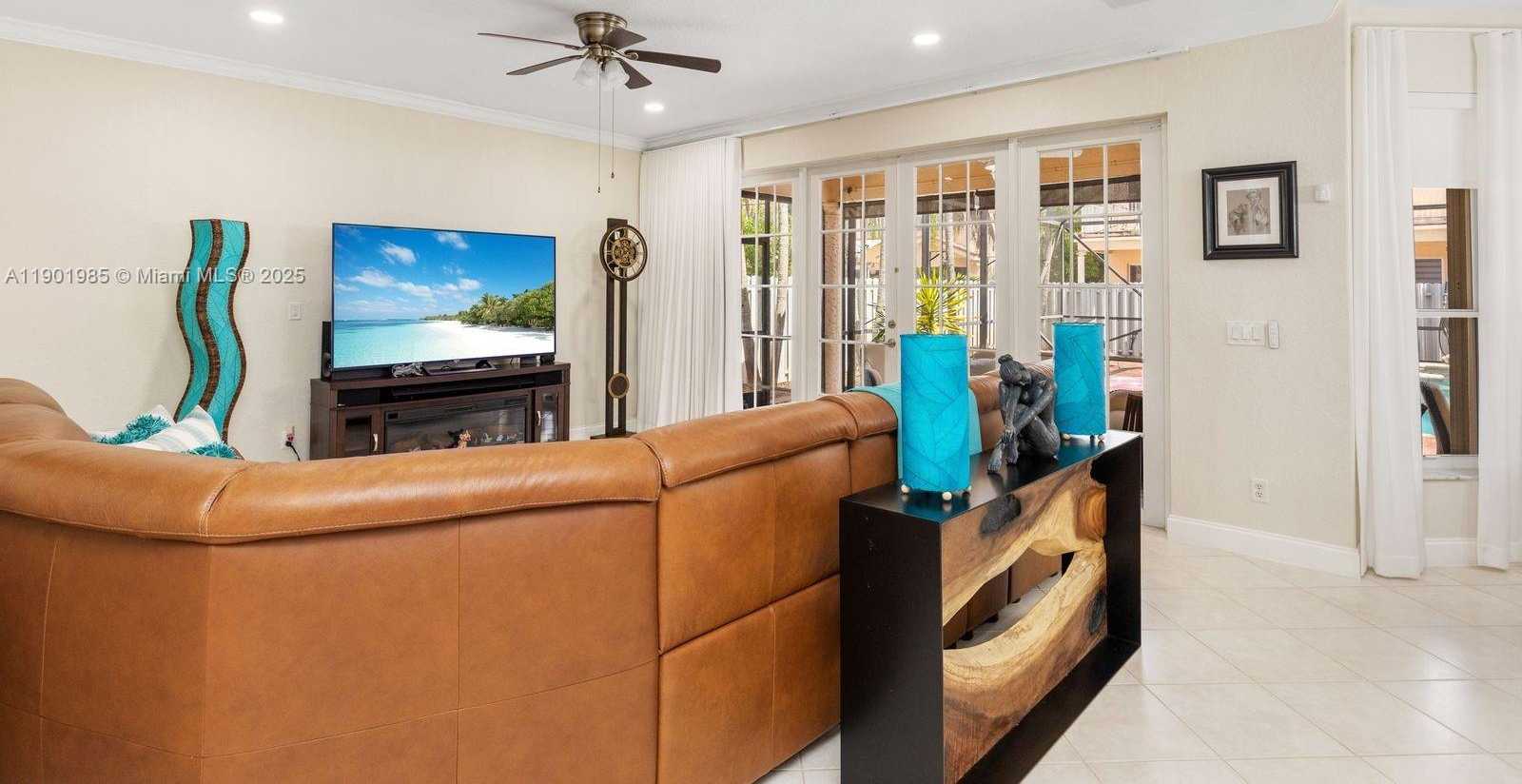 Small Image of 17933 SOUTH WEST 35TH CT, Miramar Number 28