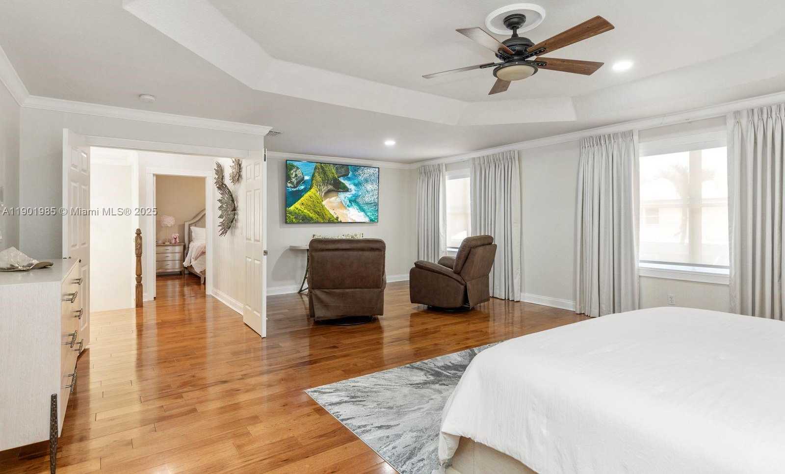 Small Image of 17933 SOUTH WEST 35TH CT, Miramar Number 38