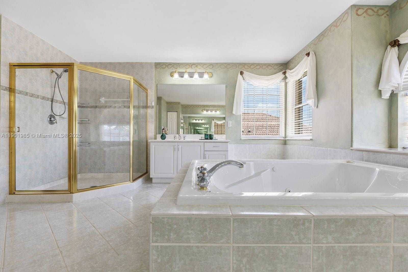 Small Image of 17933 SOUTH WEST 35TH CT, Miramar Number 40