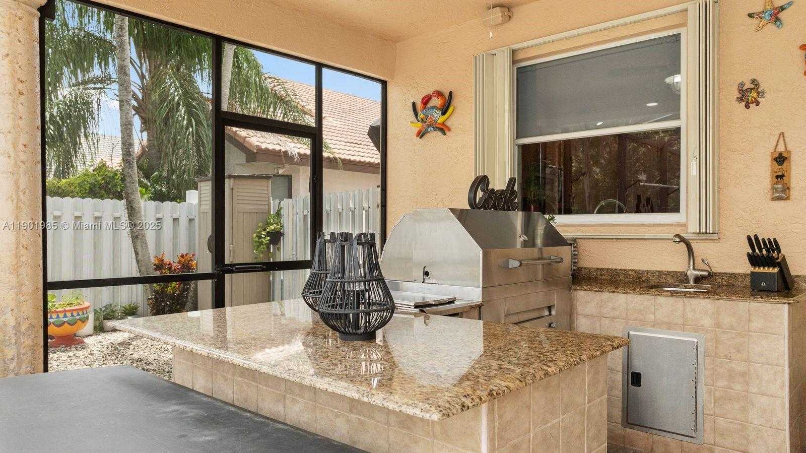 Small Image of 17933 SOUTH WEST 35TH CT, Miramar Number 61