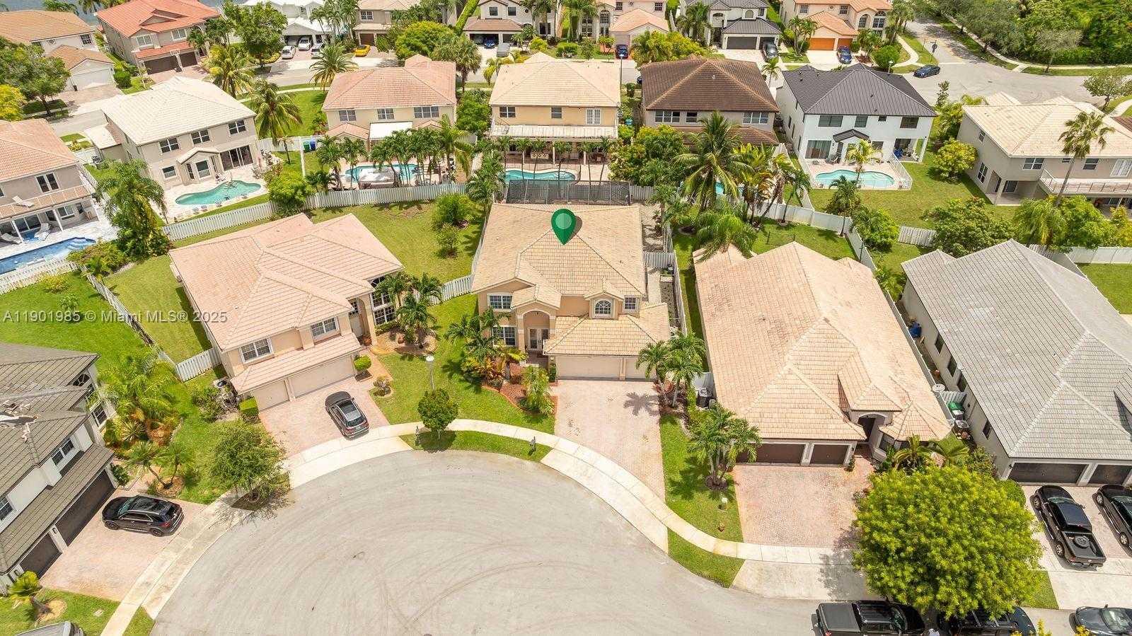 Small Image of 17933 SOUTH WEST 35TH CT, Miramar Number 7