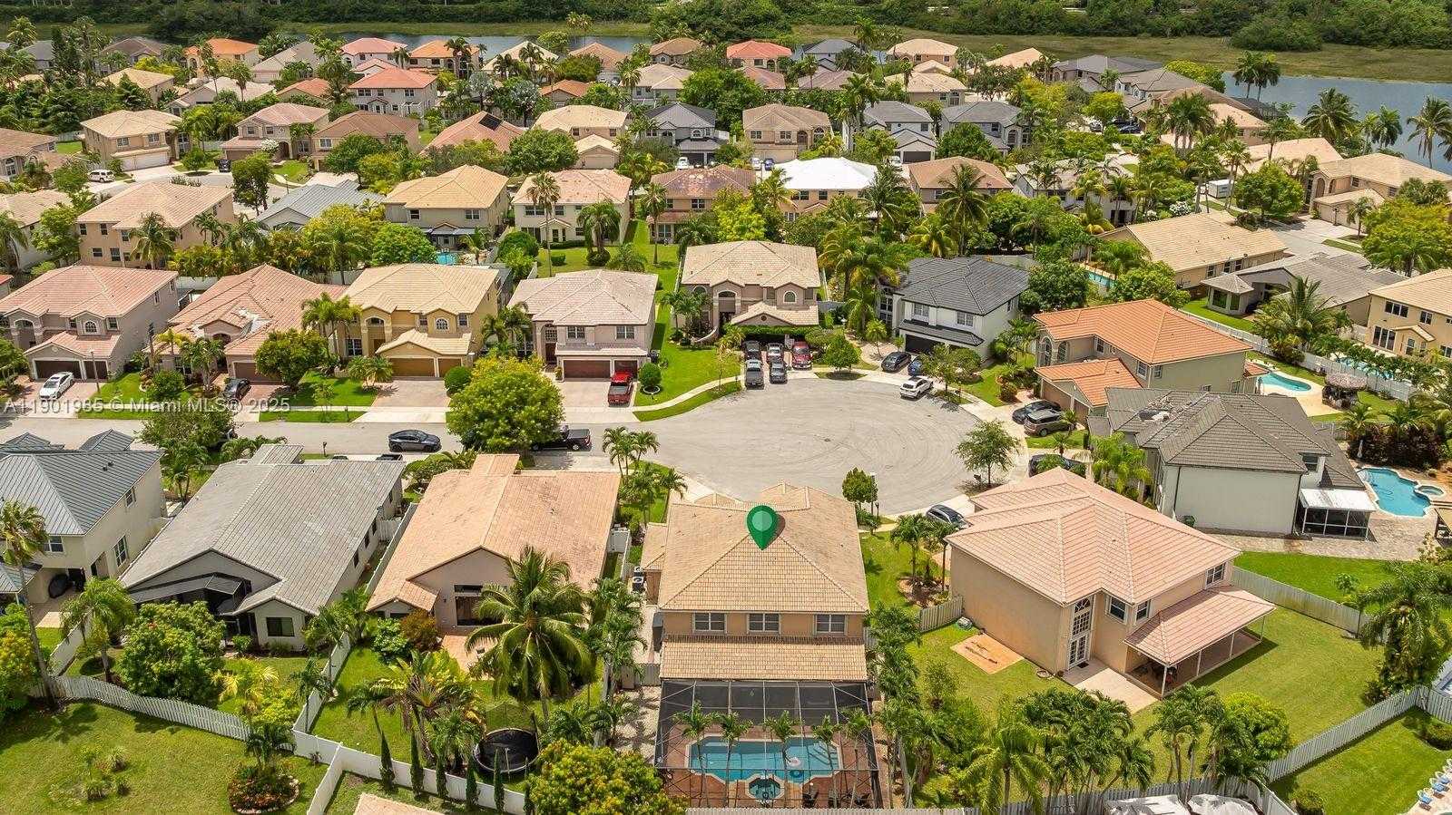 Small Image of 17933 SOUTH WEST 35TH CT, Miramar Number 70