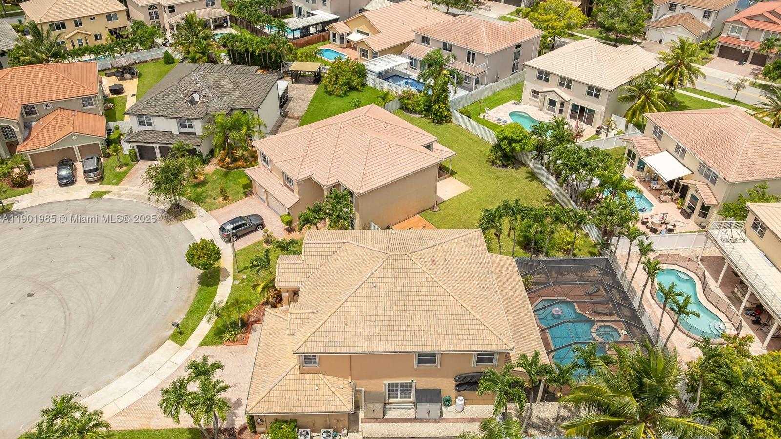 Small Image of 17933 SOUTH WEST 35TH CT, Miramar Number 71
