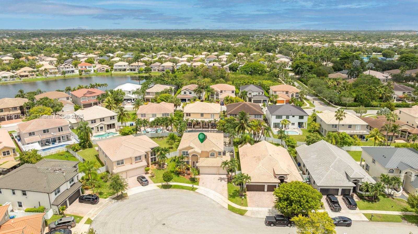 Small Image of 17933 SOUTH WEST 35TH CT, Miramar Number 75