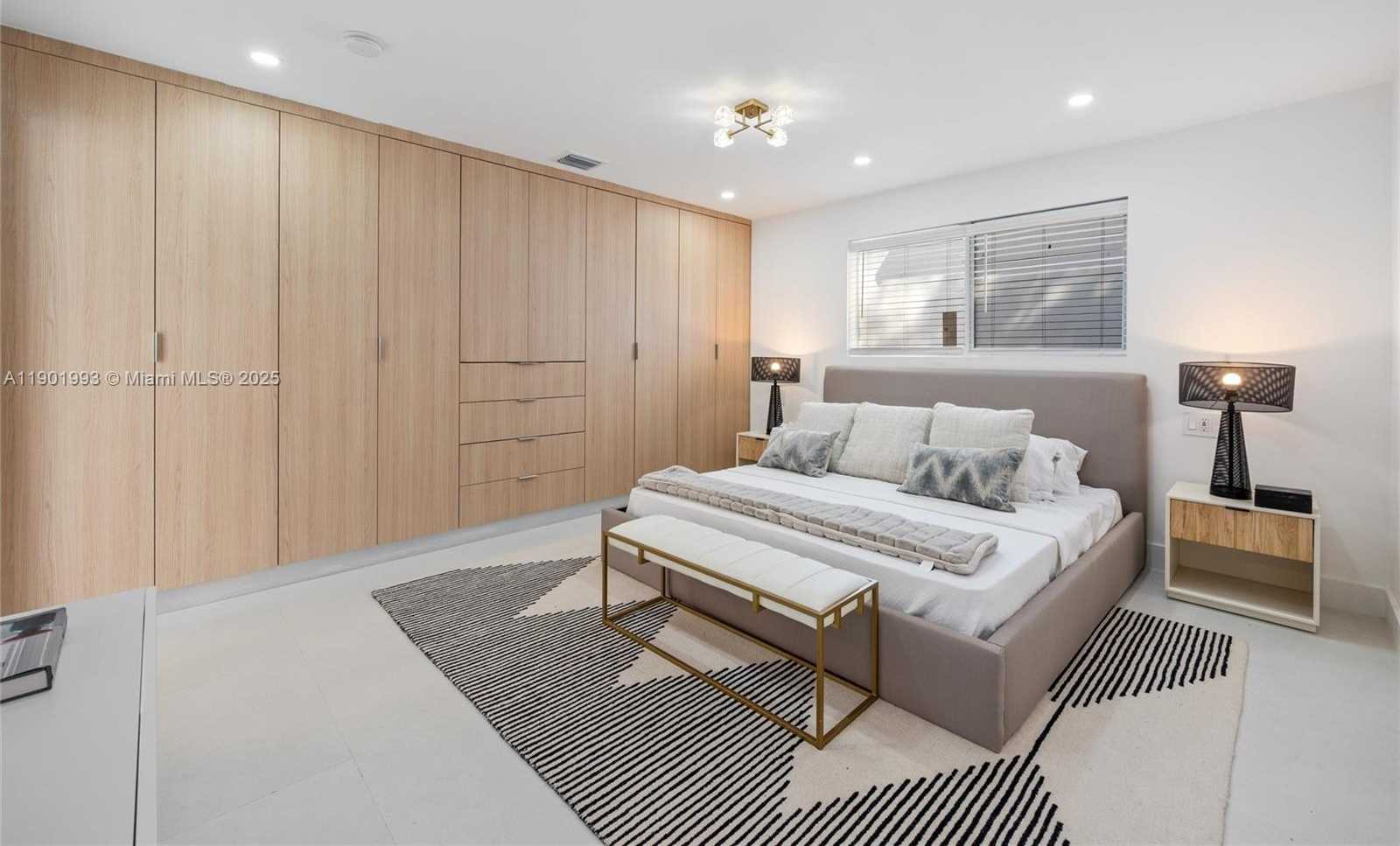 Small Image of 5512 GRANT ST, Hollywood Number 13
