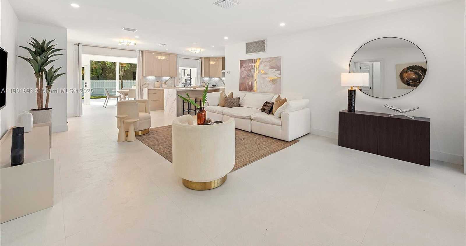Small Image of 5512 GRANT ST, Hollywood Number 3