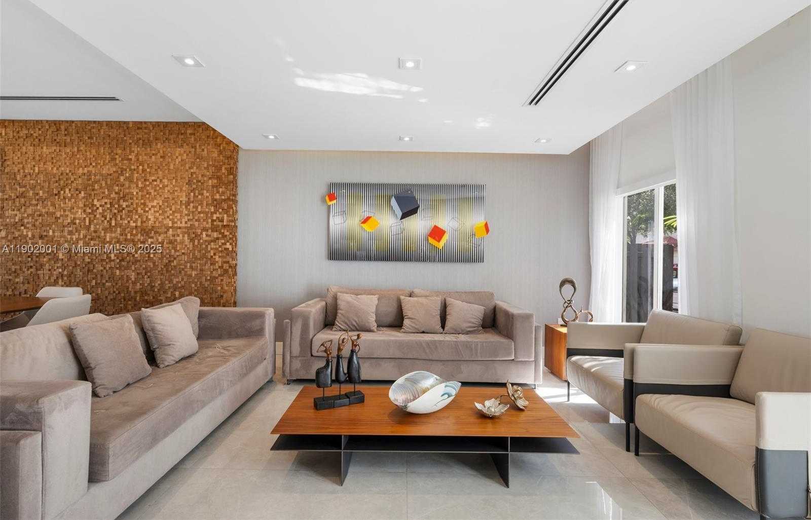 Small Image of 11325 NORTH WEST 66TH ST, Doral Number 10