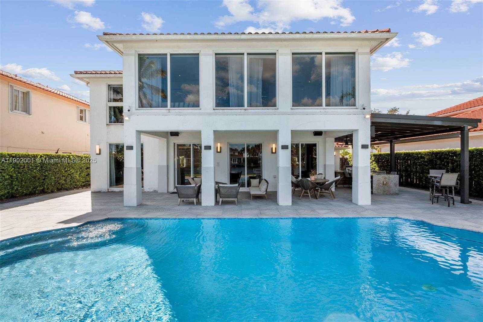 Small Image of 11325 NORTH WEST 66TH ST, Doral Number 62