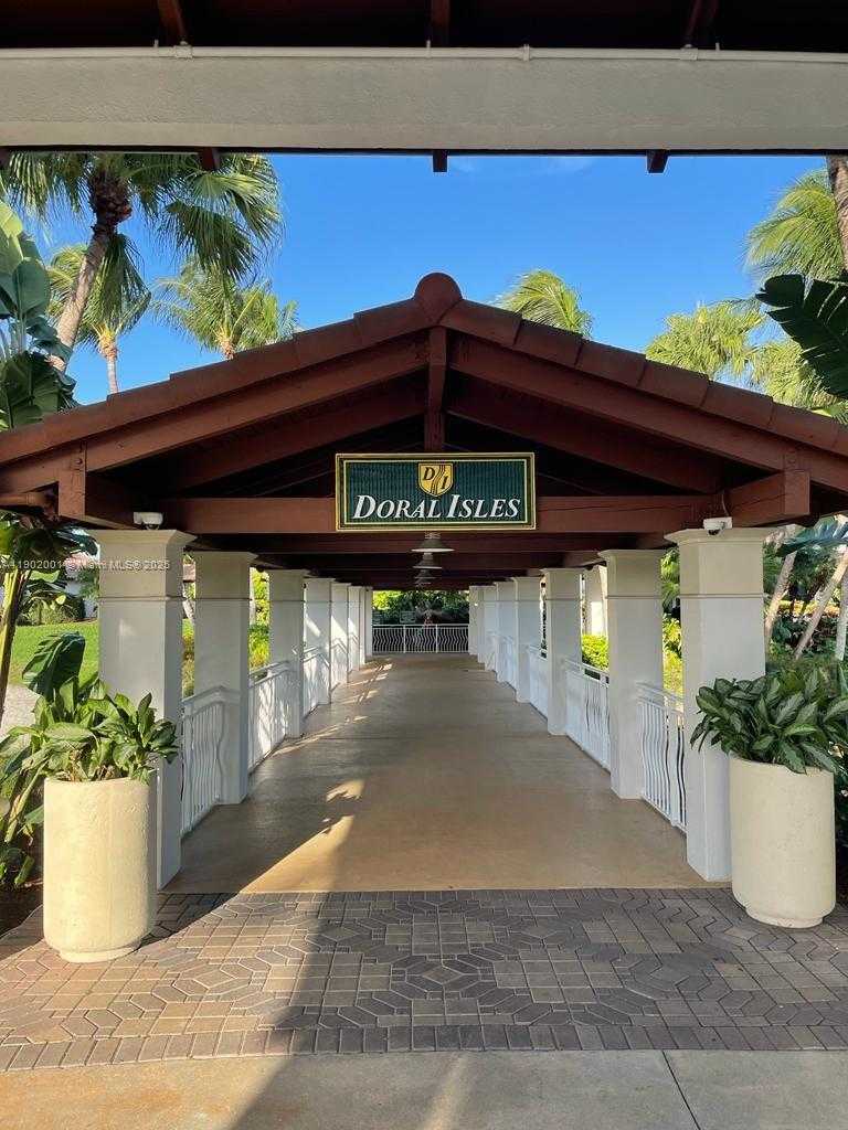 Small Image of 11325 NORTH WEST 66TH ST, Doral Number 80