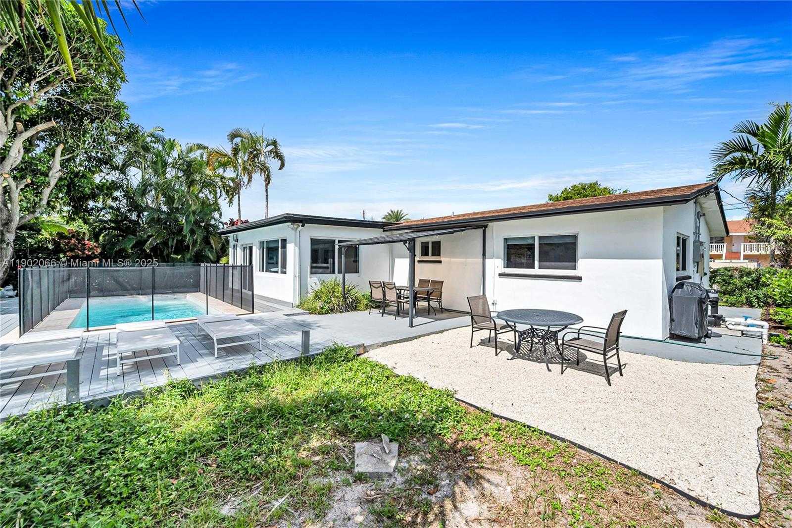 Small Image of 1040 NORTH WEST 30TH CT, Wilton Manors Number 13