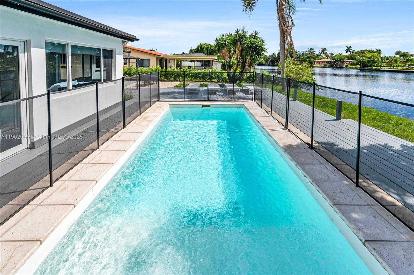 Small Image of 1040 NORTH WEST 30TH CT, Wilton Manors Number 3