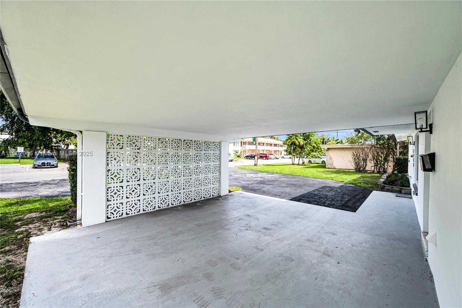 Small Image of 1040 NORTH WEST 30TH CT, Wilton Manors Number 54