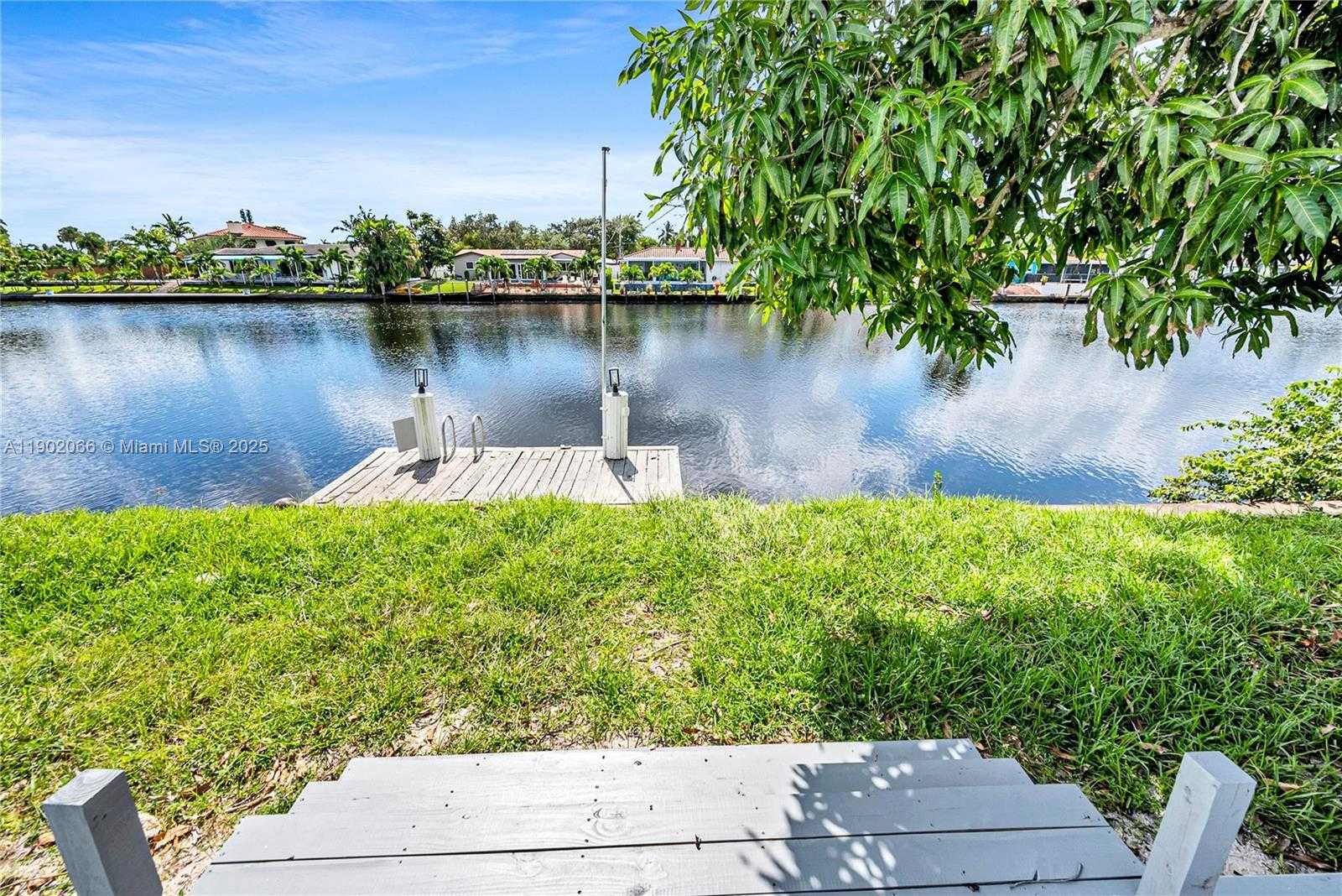 Small Image of 1040 NORTH WEST 30TH CT, Wilton Manors Number 7