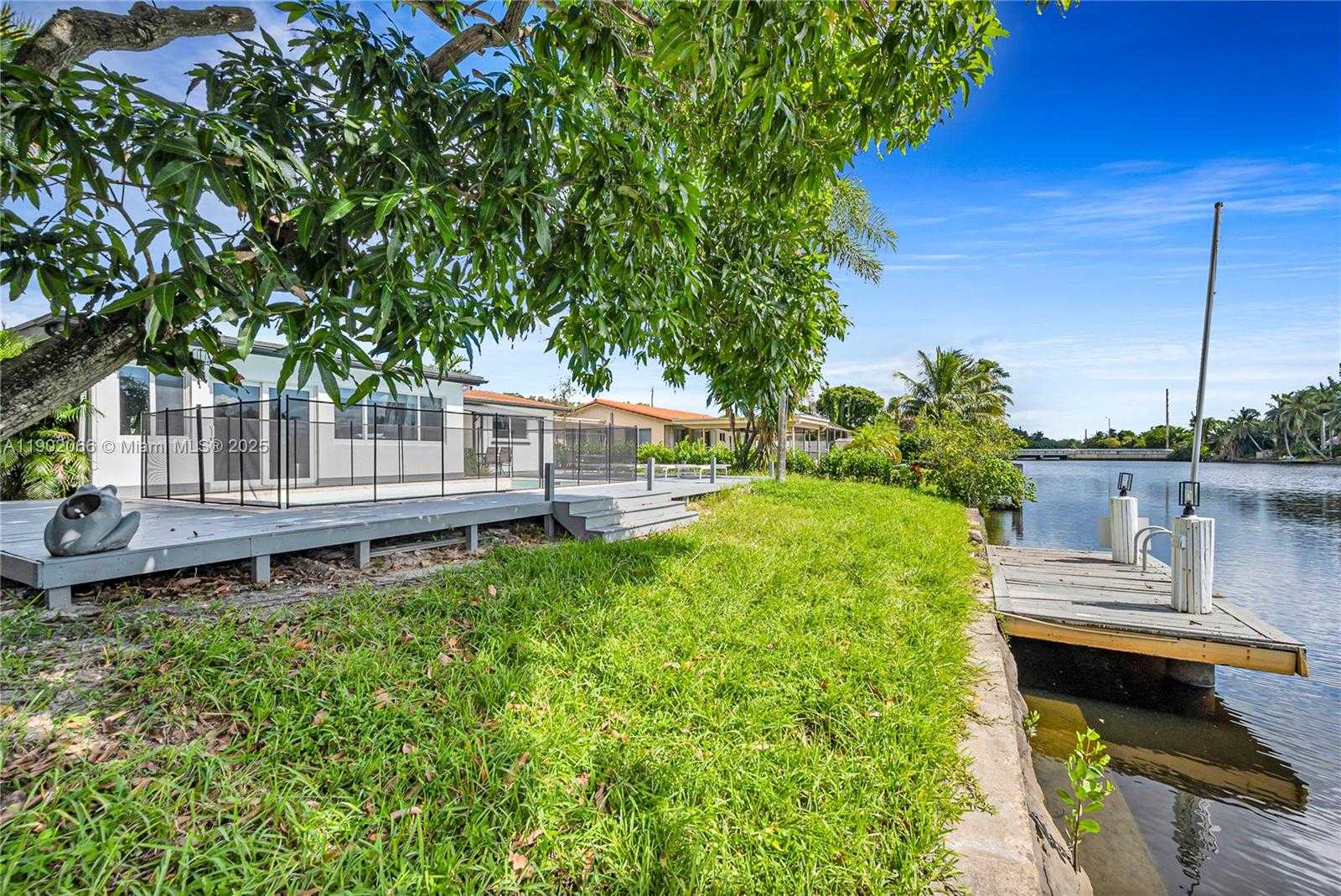 Small Image of 1040 NORTH WEST 30TH CT, Wilton Manors Number 9