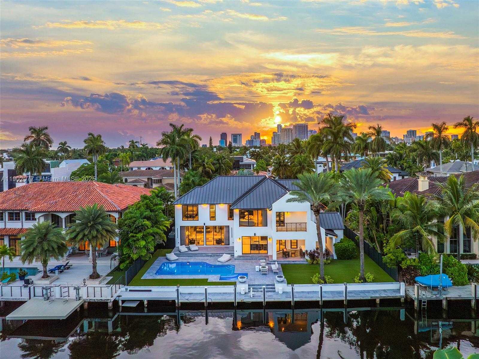 Imagen de Peque帽o Objeto