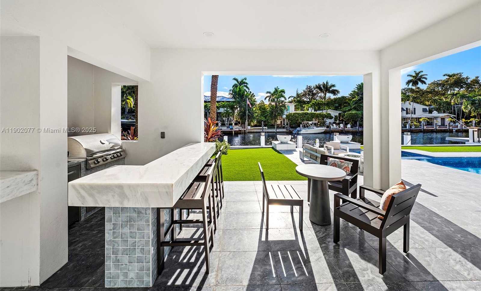 Imagen de Peque帽o Objeto