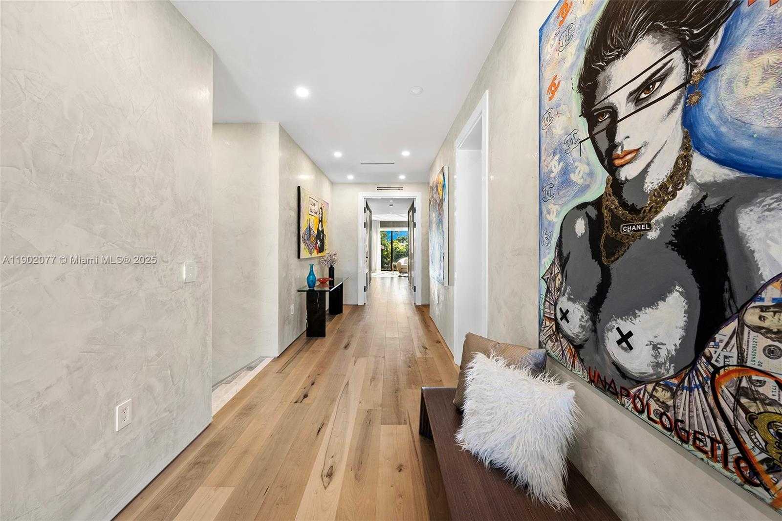 Imagen de Peque帽o Objeto