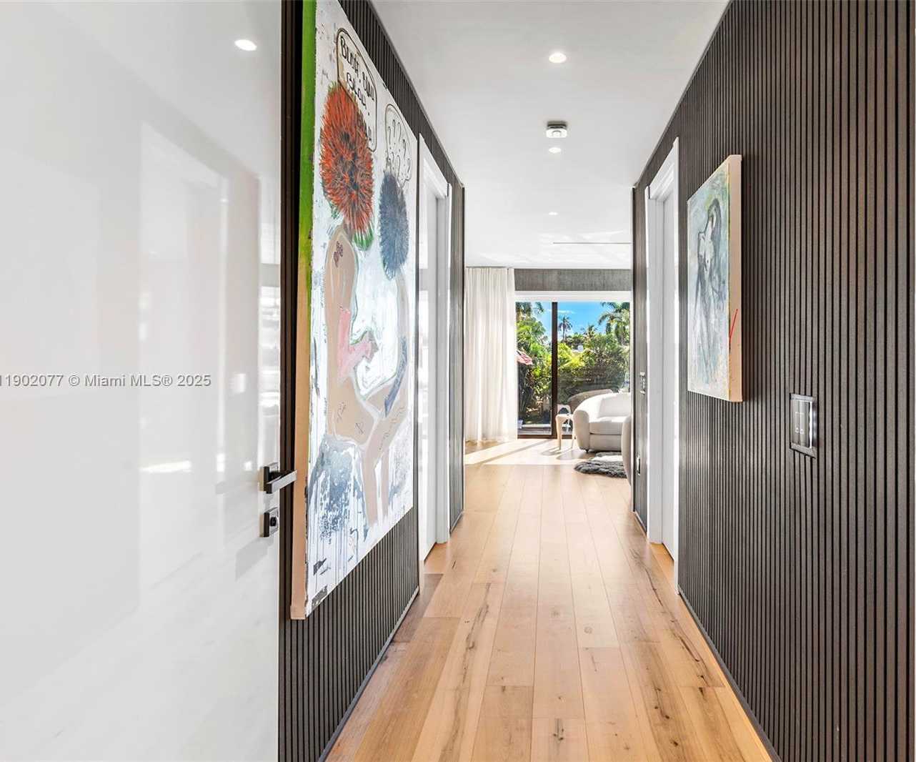 Imagen de Peque帽o Objeto