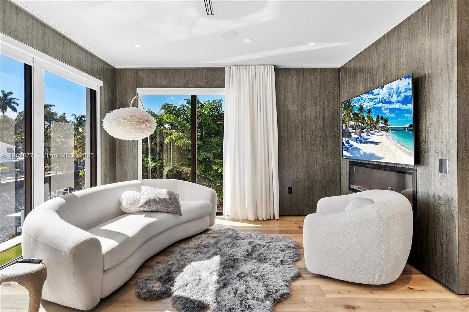 Imagen de Peque帽o Objeto